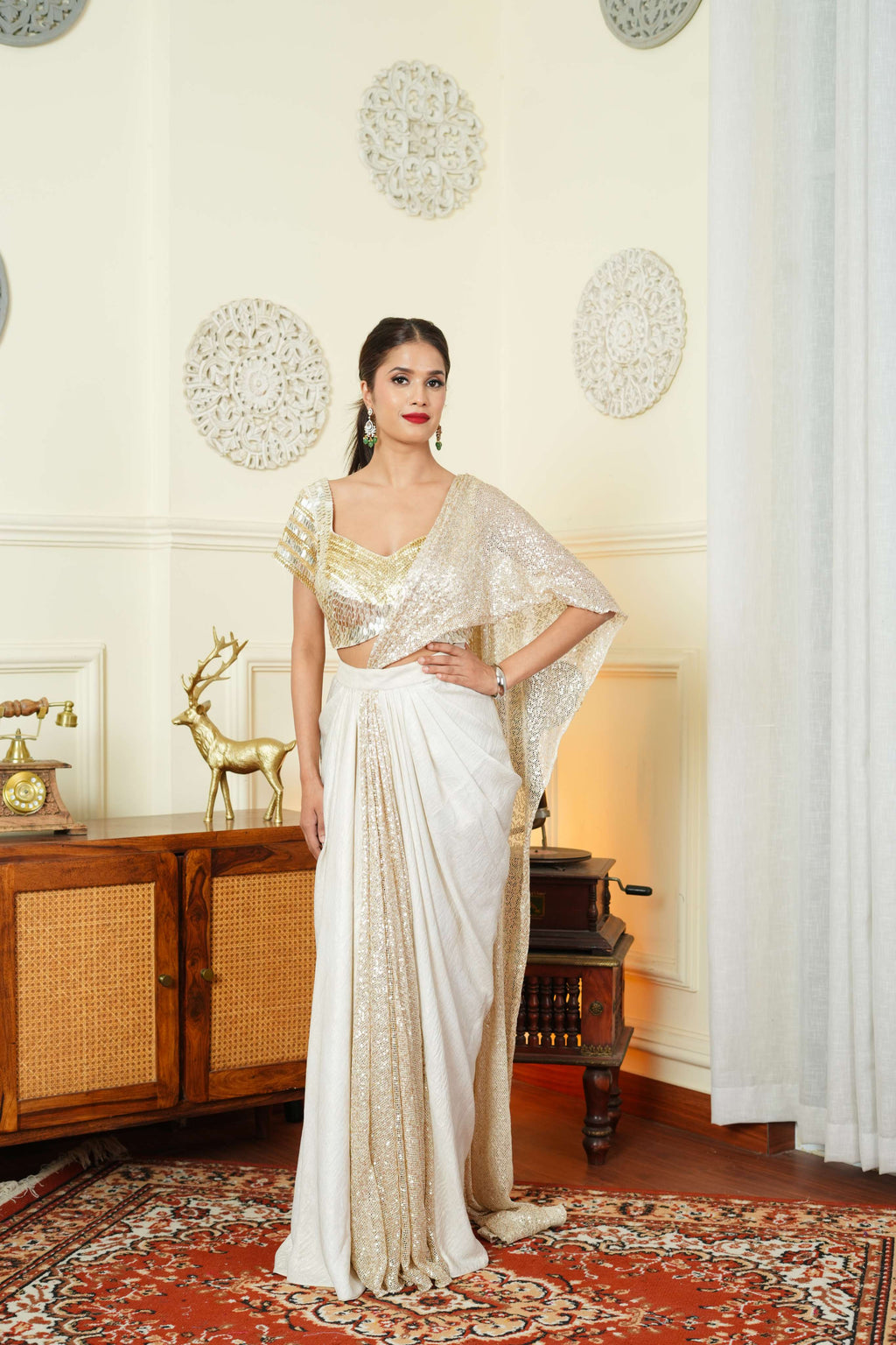 UMA SUTRA Golden Dual Tone Drape Saree